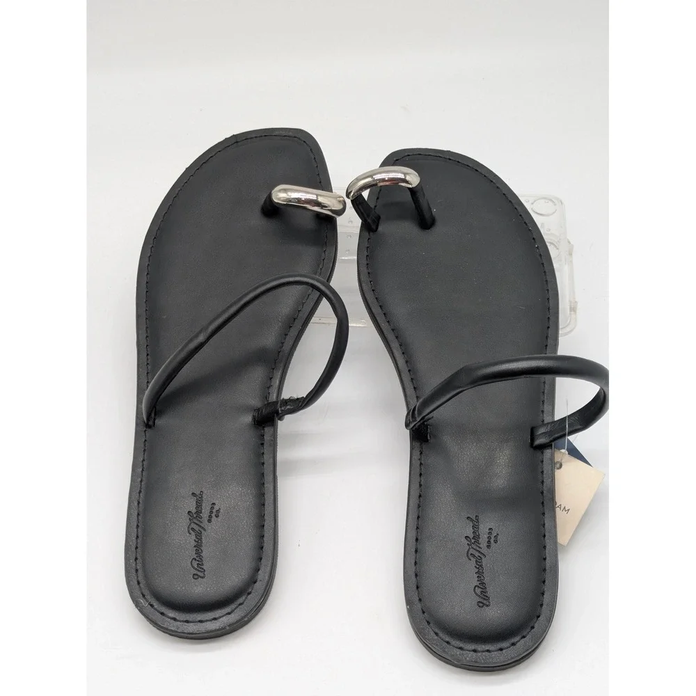 Universal Thread Clara Thong Sandals Black Memory Foam Women's 9.5 NWT
